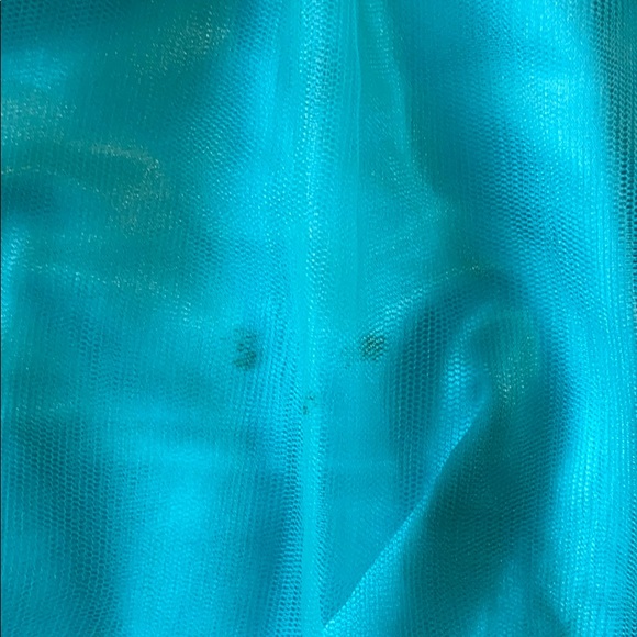 Prom/ Graduation gown - Picture 3 of 5